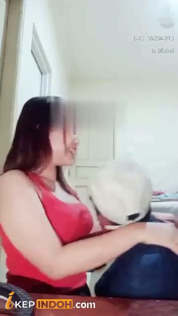 Bokep Indo Tante 3Some adik hekal ,bayu .mp4