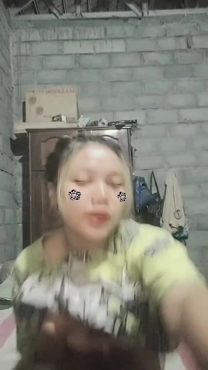 Dede tobrud manis c0lmek imut banget