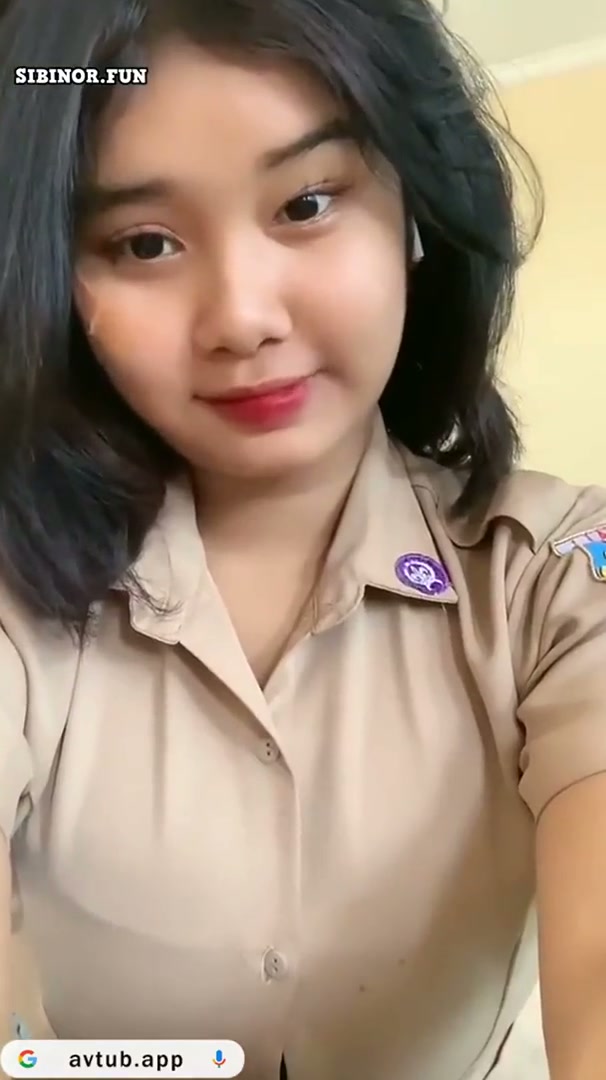 Bokep Susu Gede Cewek Tobrut Lepas Baju SMA Pramuka.mp4