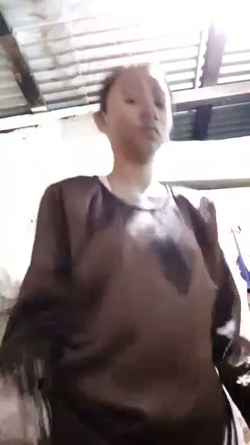 hidecam siti ganti baju