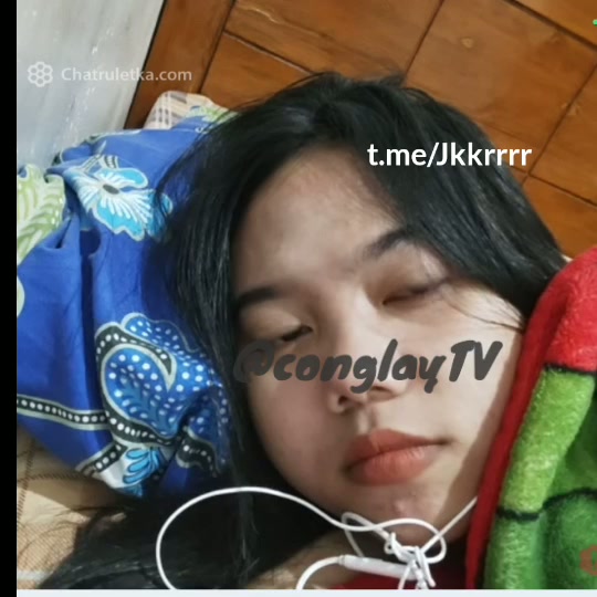 Ome Tv Cewe cantik montok.mp4