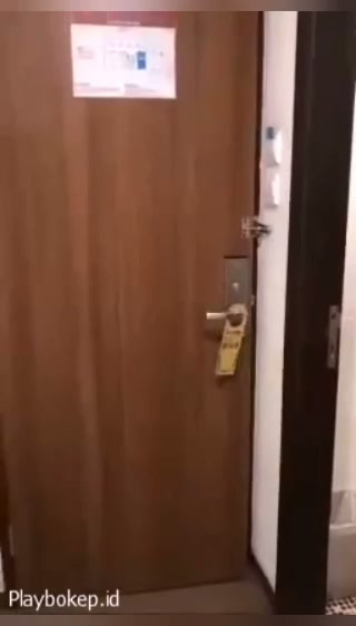 Ngewe Pelayan H.mp4