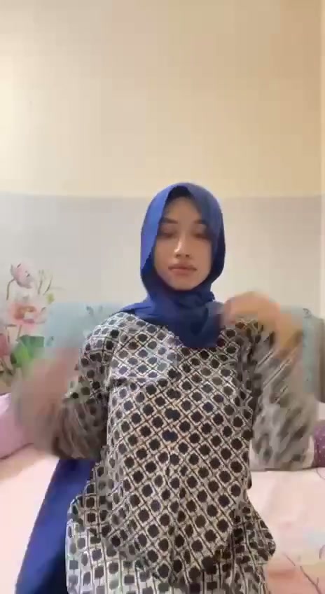 Ukhti cantik t0brut lgi s4nge bngt