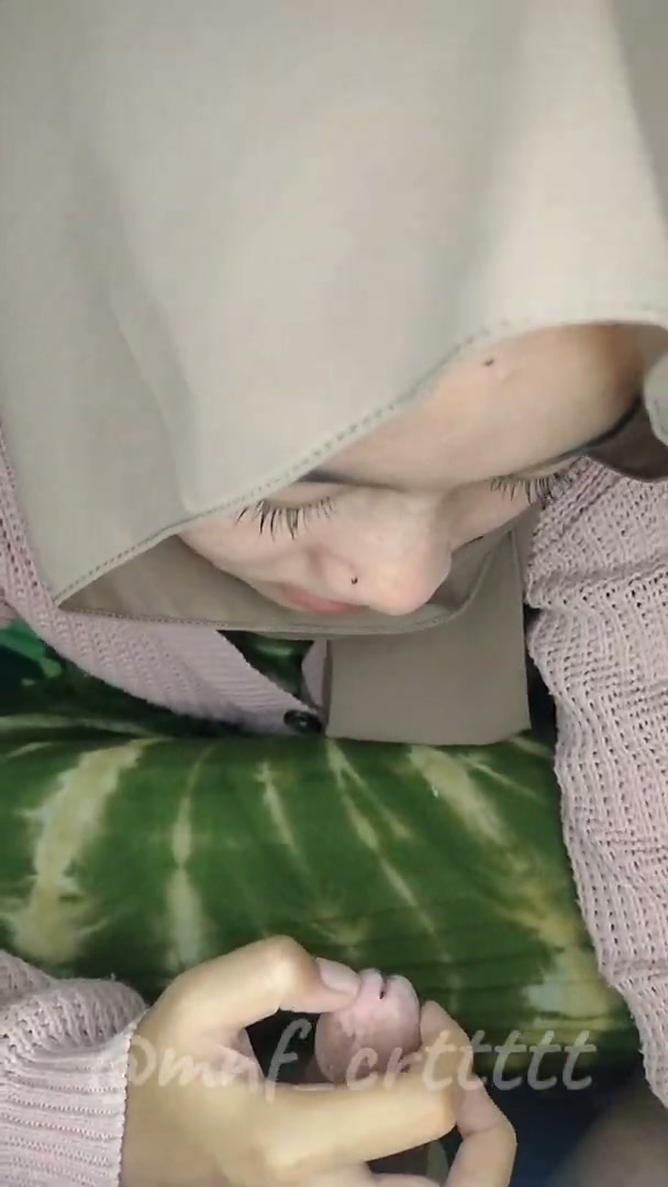 Zahira Ngewe Hijab suka ngemut