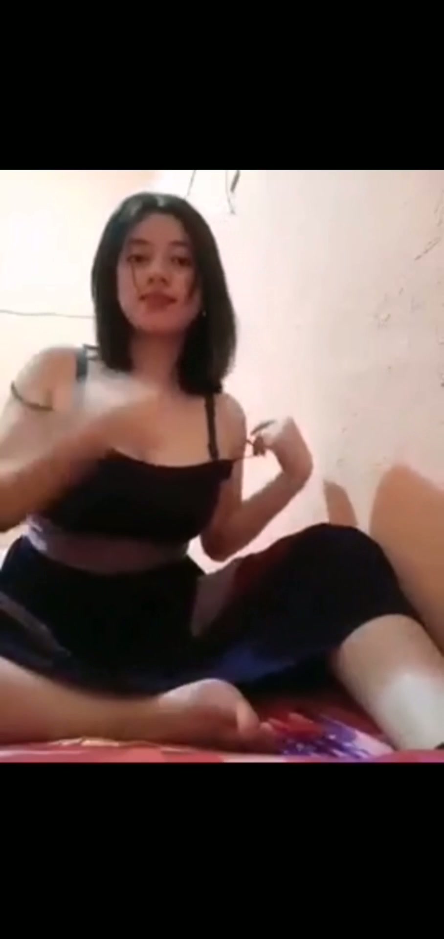 Aniska sma viral disebar mantan pacar - DoodStream