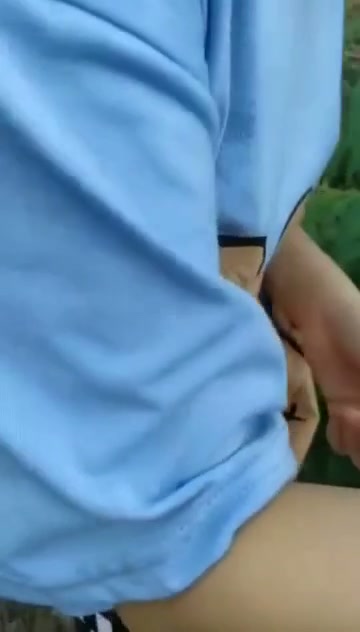 ngewe di hutan bareng doi sambil direkam temen 1 - Original