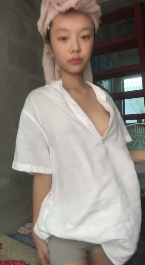 Kelakuan Abege Ketika Rumah Sepi 5.mp4