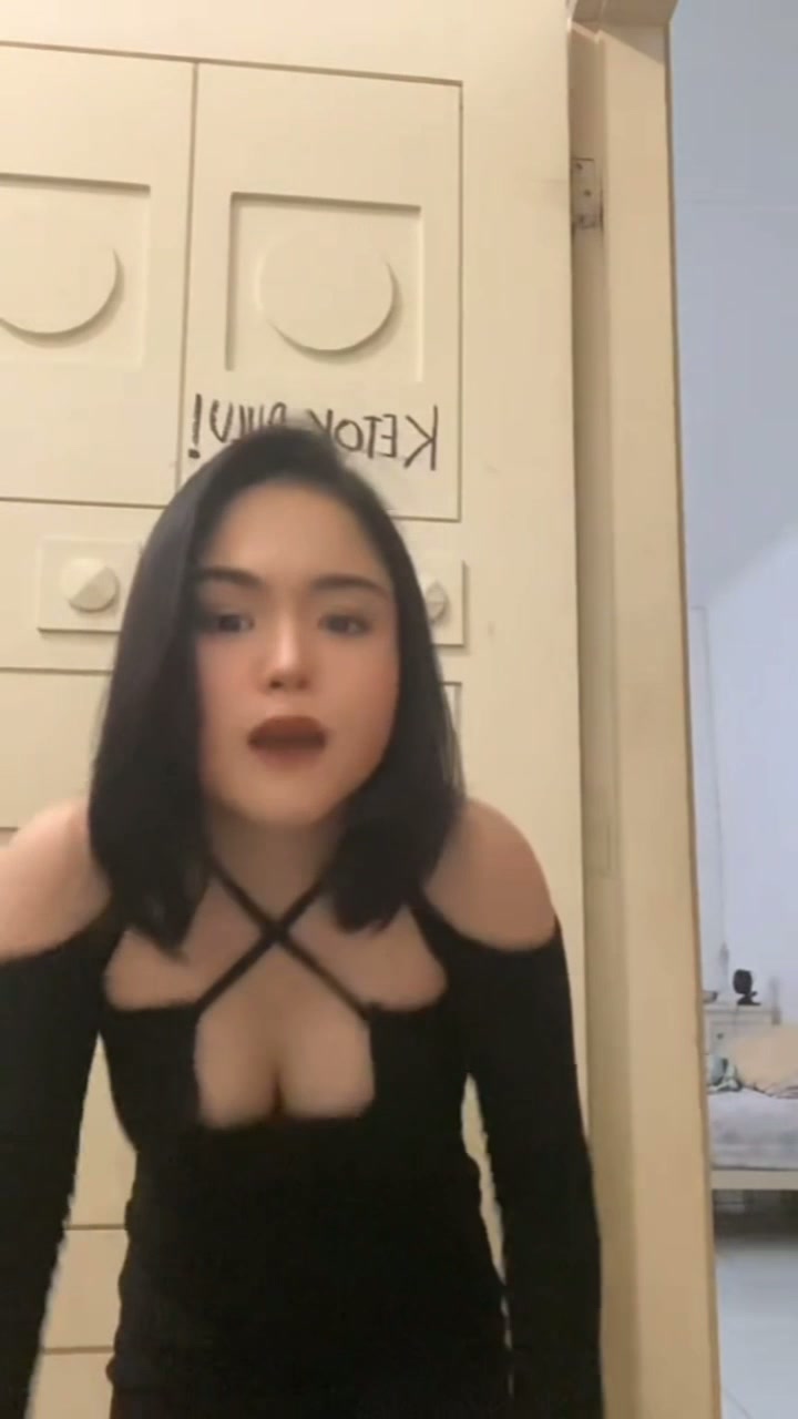 Jeje Slebew 1.mp4