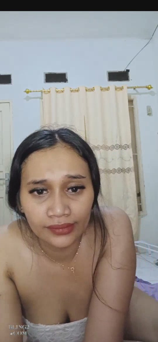 ▶️ YOLLA DAN SEKRETARIS GEMOY MIYA DUO LESBIWW MANDI BARENG AMPE MUNCRATT 1 https://t.me/nekomediaofficialvip