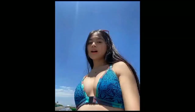 Bokep Indo Selingkuh Si Cewek Ngakunya Kerja di Cirebon Sama Suaminya - Bo
