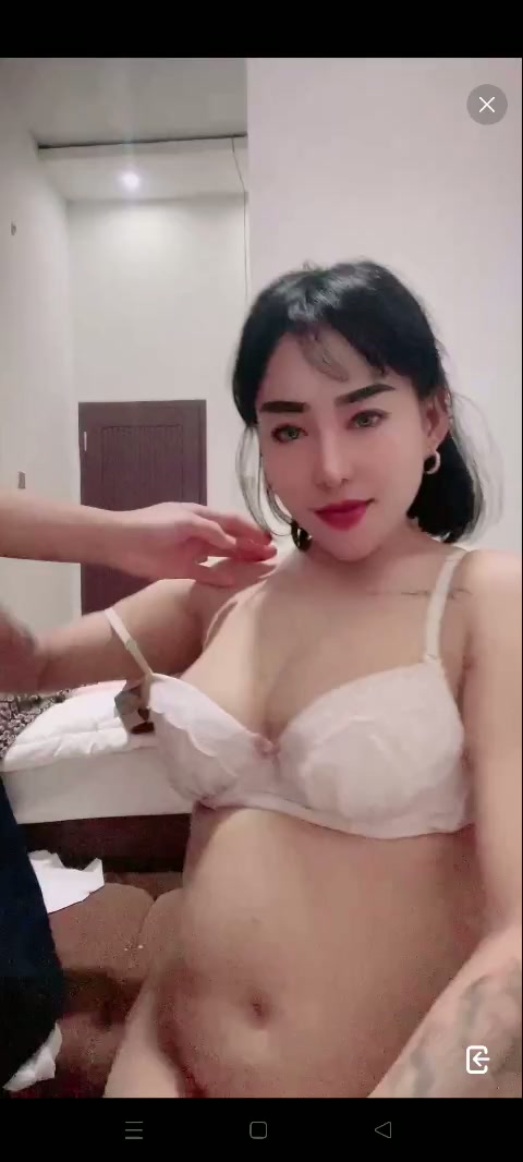Tante kina bngkus brondong ajak ke aprtemen part 1.mp4 - PoopHD - PoopHD.mp4