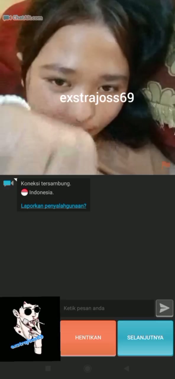 OmeTv Lagi Sendirian Di Kost An Malah Di Tawarin "Sini Main Ke Kos Aku"