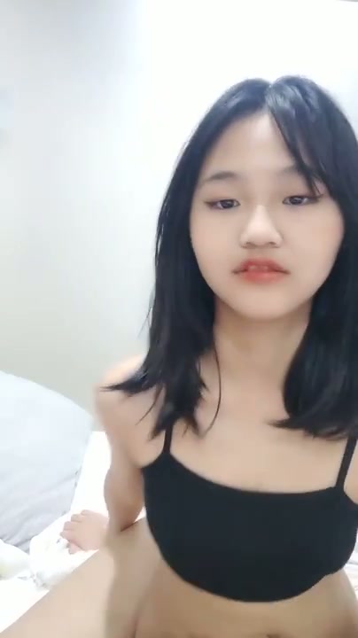 Pasangan abg cina ngentot sambil live